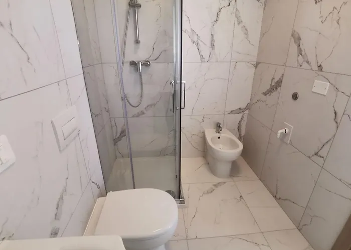 Modern In * Μπιμπιόνε