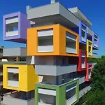 Modern In * Μπιμπιόνε